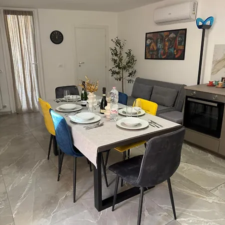 Casa Hanna Garden Appartement *